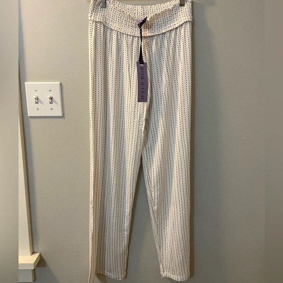 Hale Bob two piece bamboo luxuroisly soft pajama set medium Polka dot bottoms - Picture 4 of 4